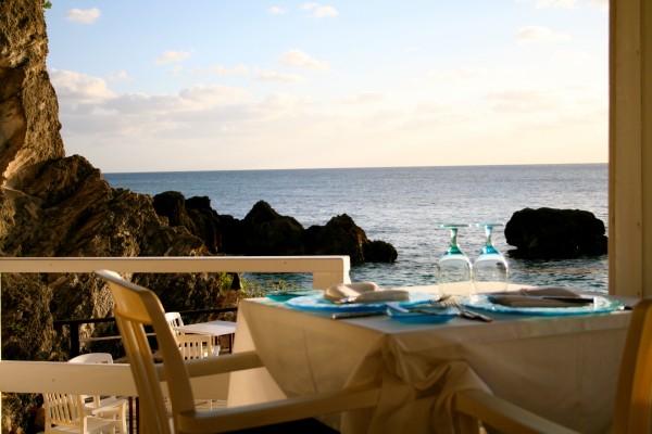 Oceanfront dining at Coconuts