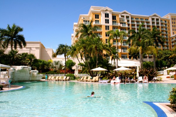 Zero entry family pool at the Ritz Carlton Key Biscayne