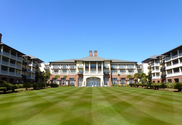 Outdoor lawn at The Sanctuary