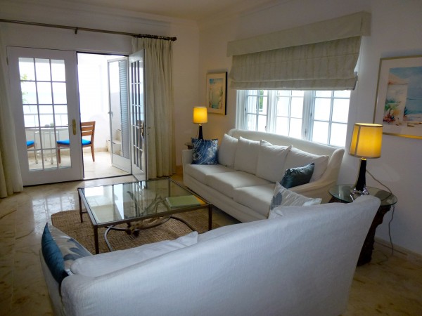 Sitting area in One-Bedroom Ocean View Suite at La Samanna