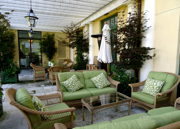 Outdoor seating area at Keswick Hall