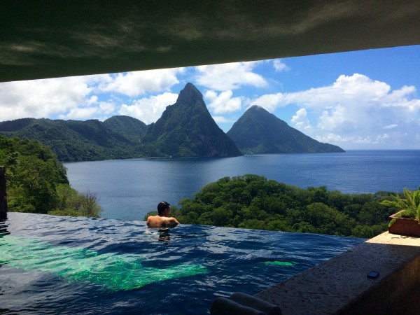 Jade Mountain infinity pool