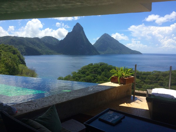 Jade Mountain suite