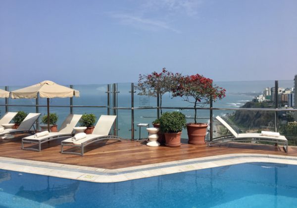 The rooftop pool at Belmond Miraflores Park