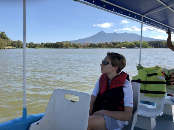 Lake Nicaragua boat cruise